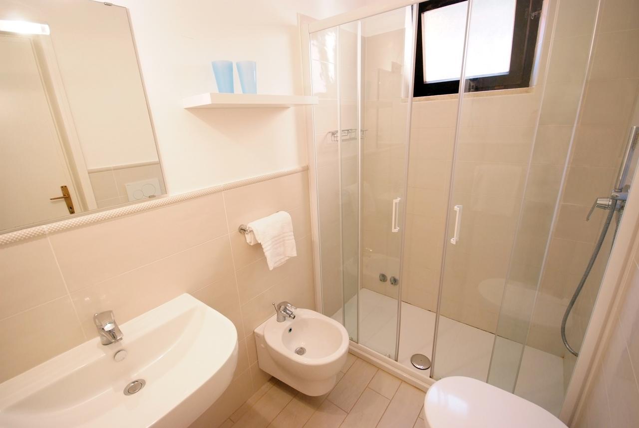 Residence Sud Est Porto Azzurro Eksteriør billede